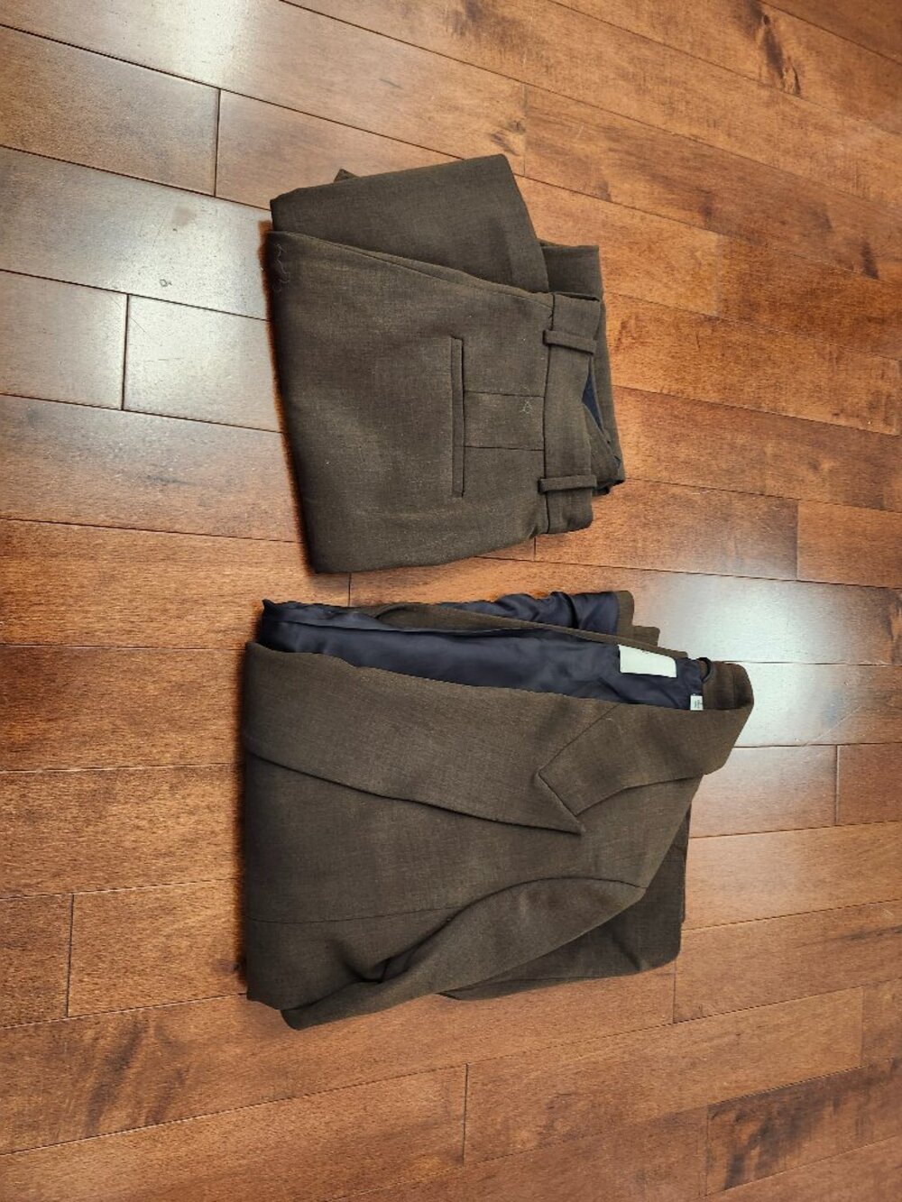 Wilfred women's brown blazer and pant set